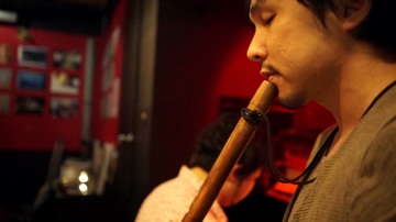 vlcsnap-2014-05-18-00h43m35s149.jpg
